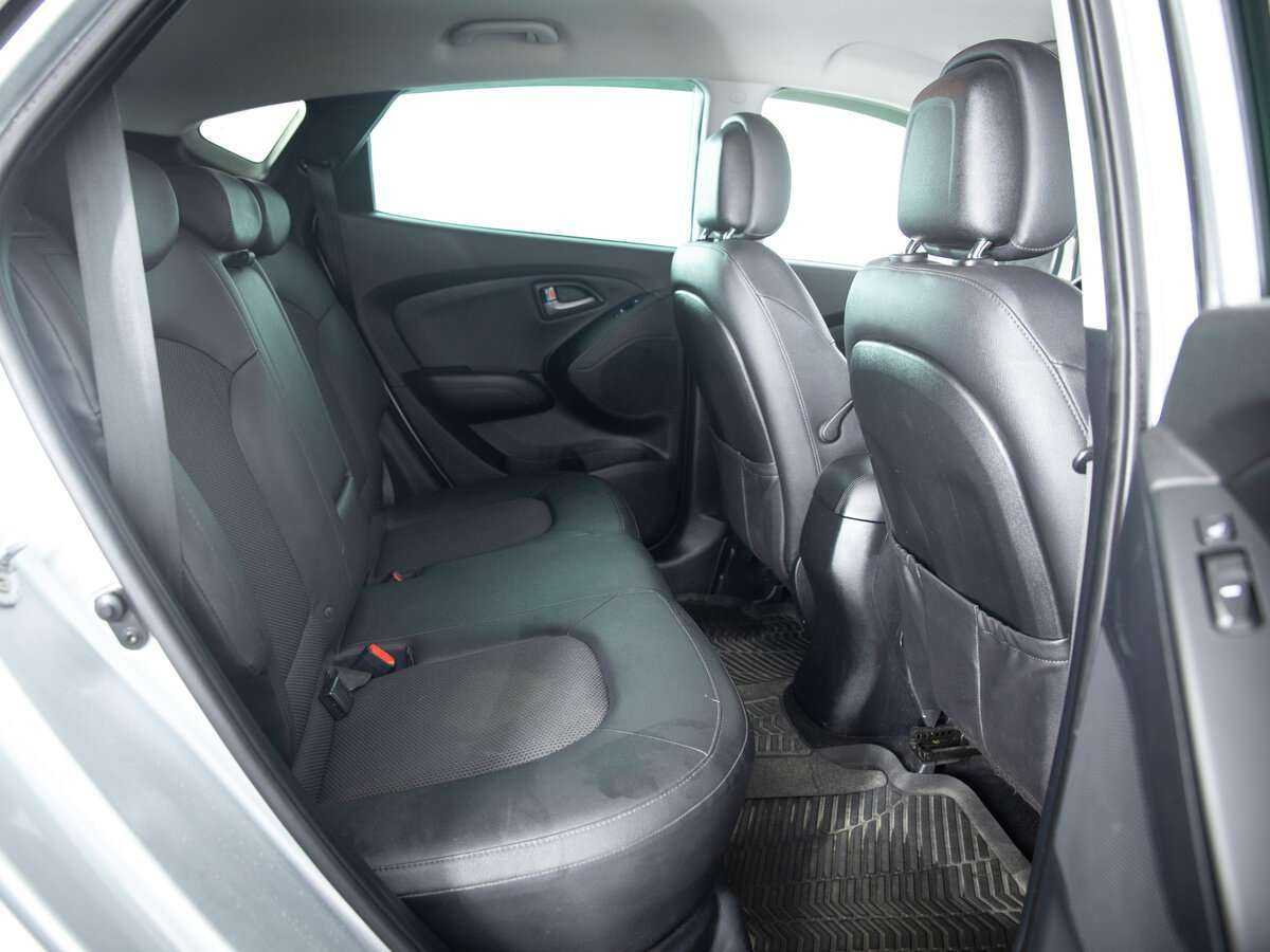 Купить Hyundai ix35 с пробегом. Фото: #15