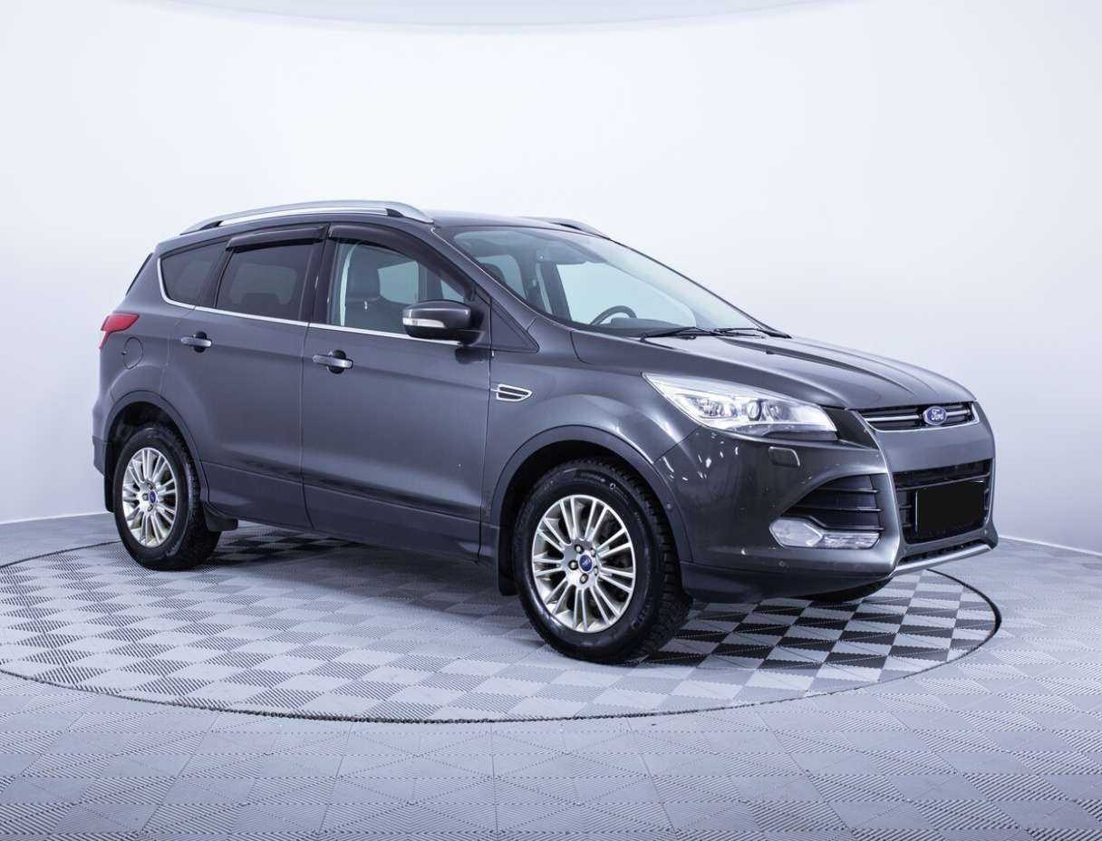 Купить Ford Kuga с пробегом. Фото: #2