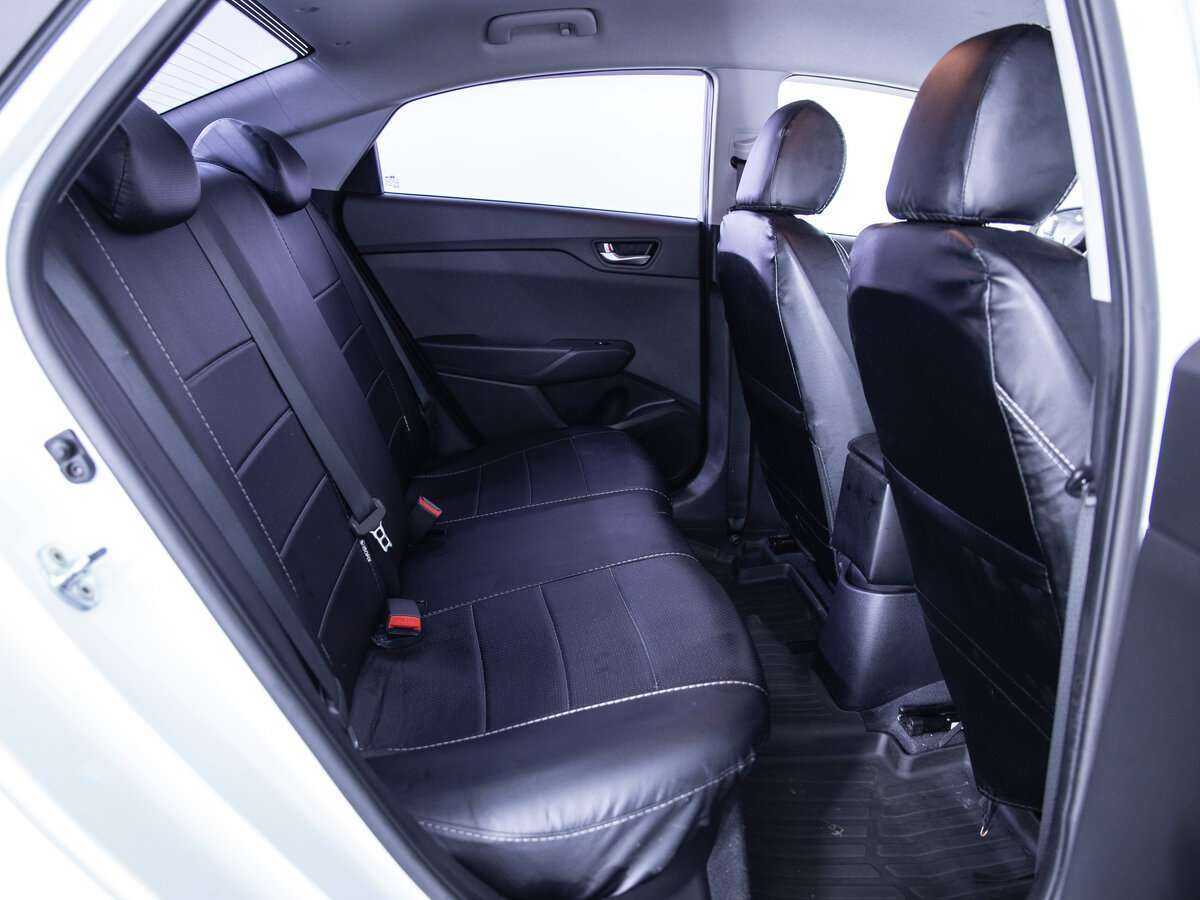 Купить Hyundai Solaris с пробегом. Фото: #11