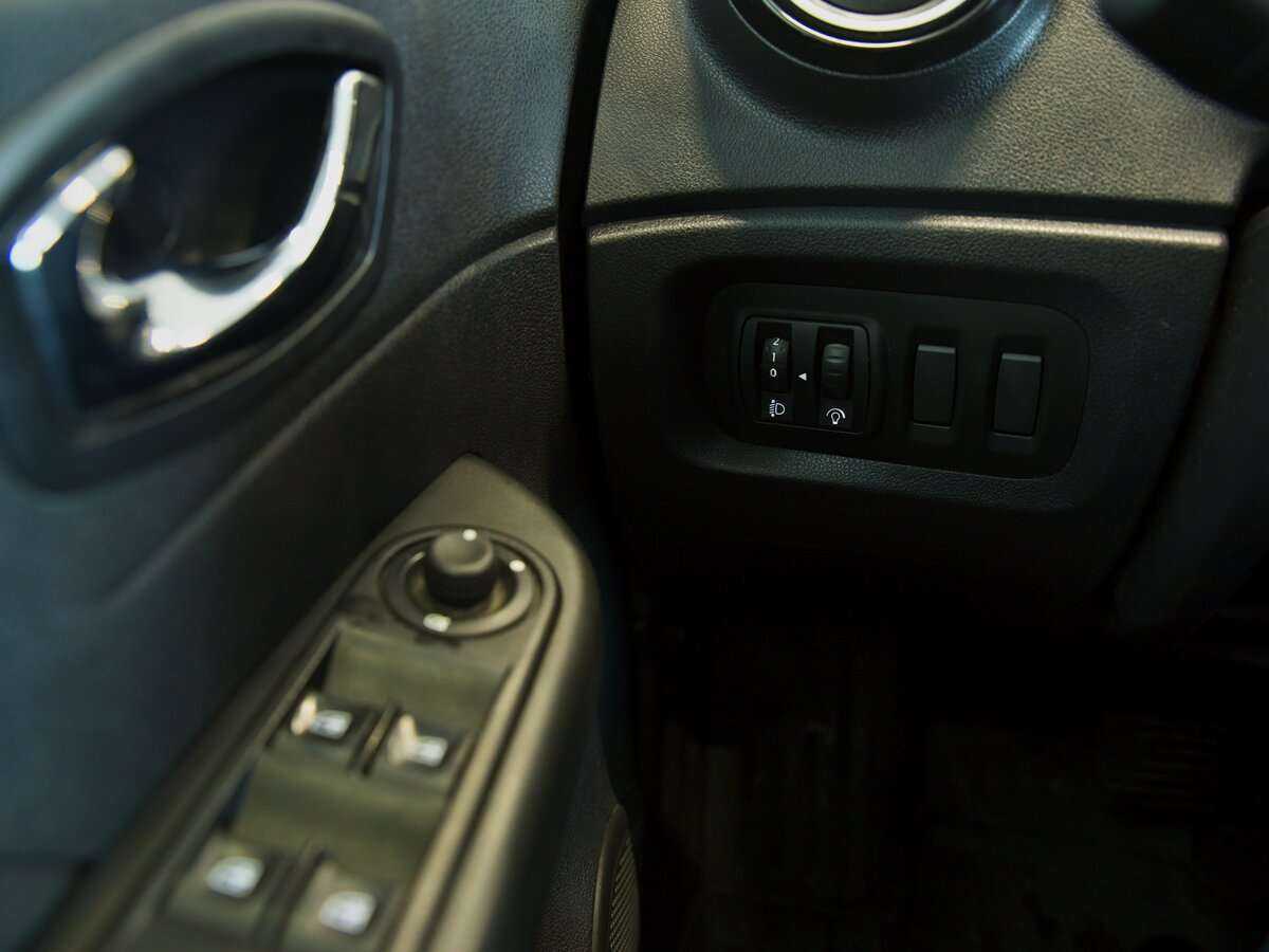 Купить Renault Kaptur с пробегом. Фото: #8