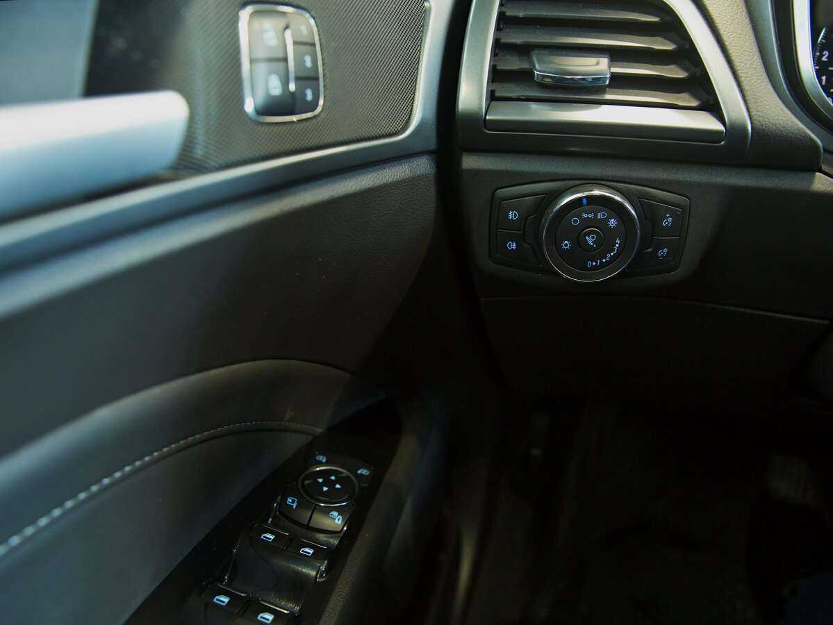 Купить Ford Mondeo с пробегом. Фото: #6