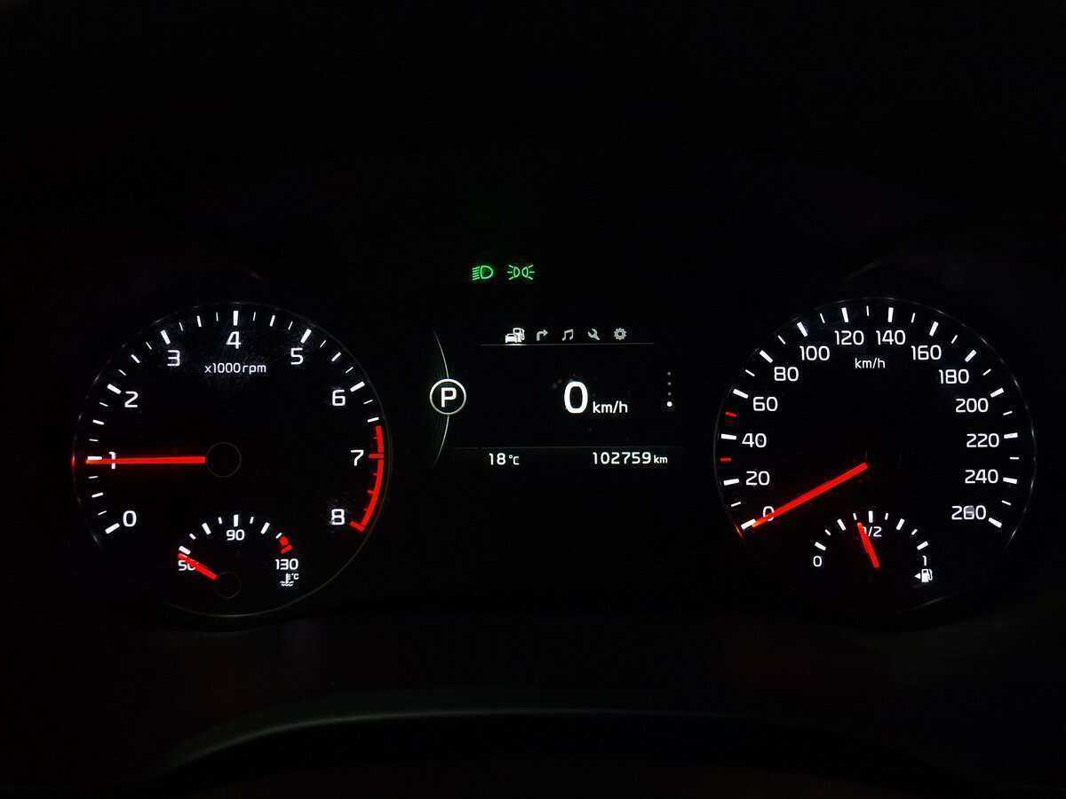 Купить Kia Optima с пробегом. Фото: #4