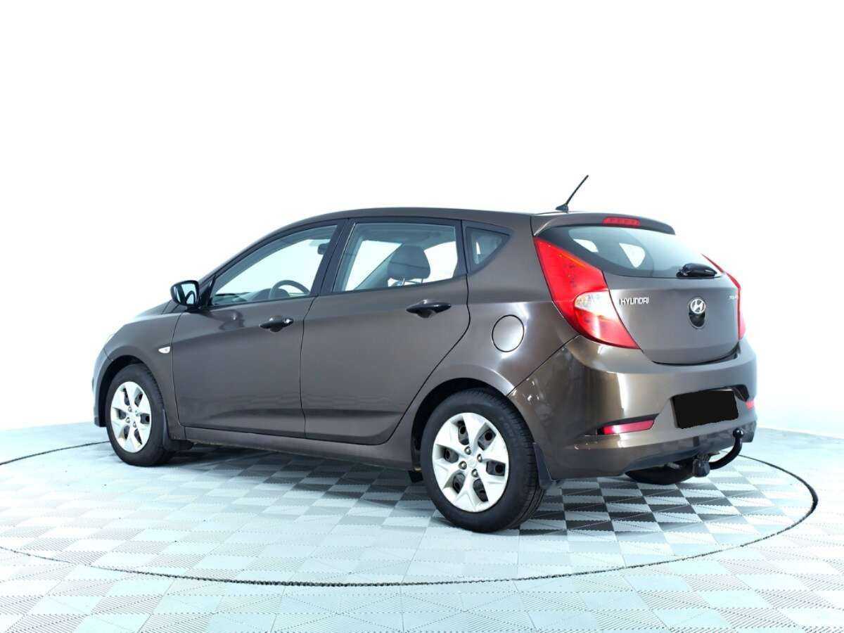 Купить Hyundai Solaris с пробегом. Фото: #6