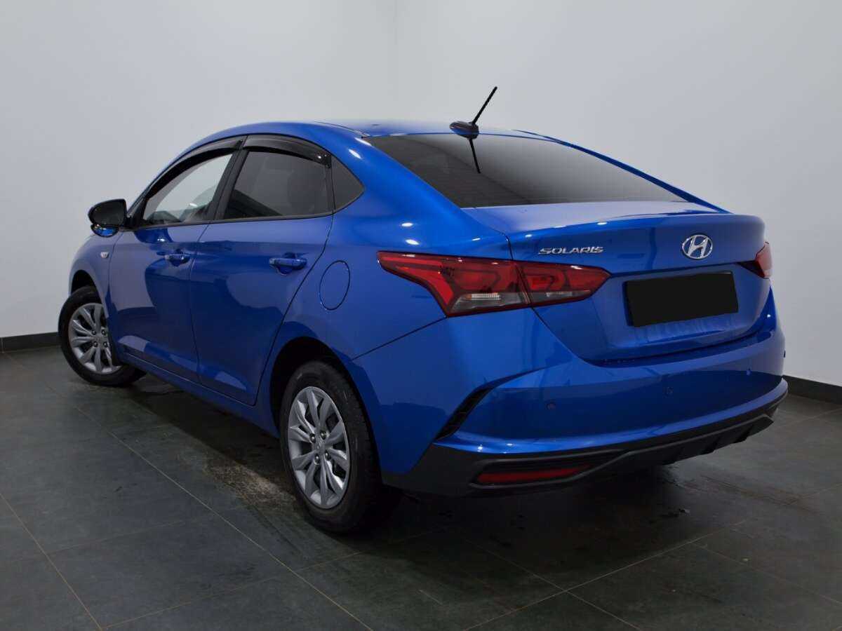 Купить Hyundai Solaris с пробегом. Фото: #3