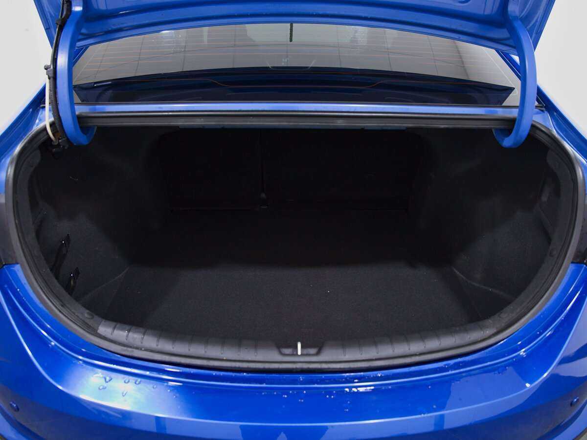 Купить Hyundai Solaris с пробегом. Фото: #6