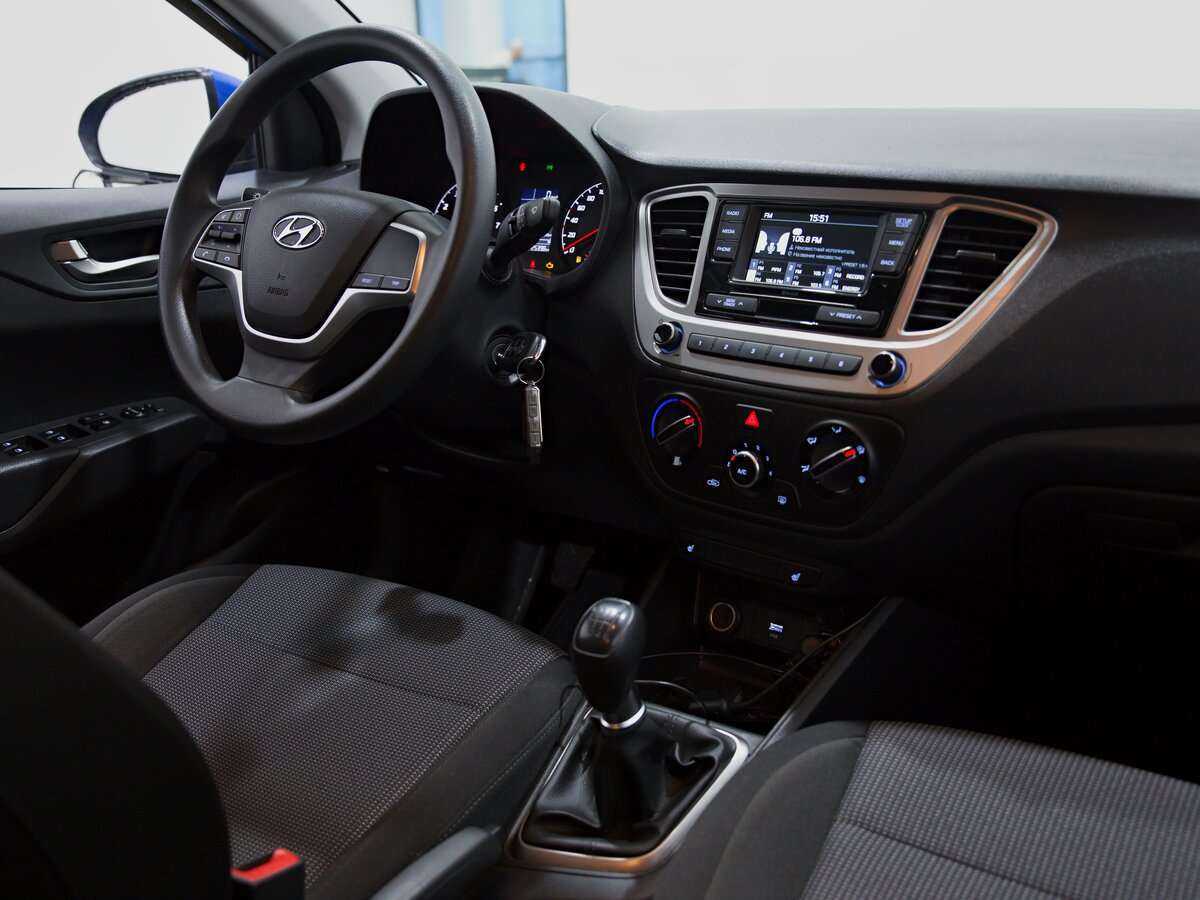 Купить Hyundai Solaris с пробегом. Фото: #9