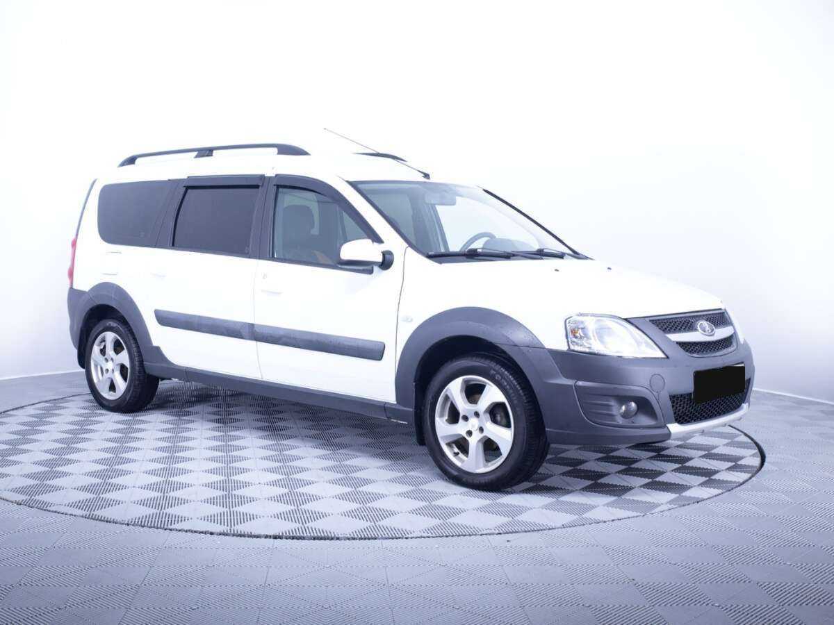 Купить Lada (ВАЗ) Largus с пробегом. Фото: #2