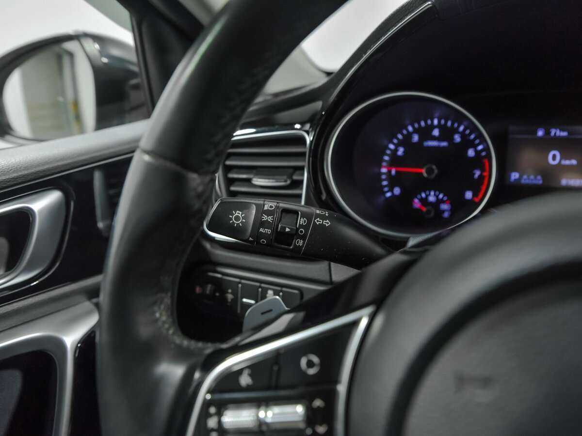 Купить Kia Ceed с пробегом. Фото: #7