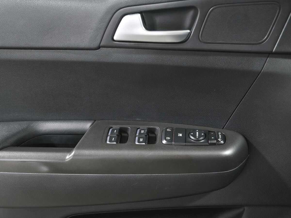 Купить Kia Sportage с пробегом. Фото: #15