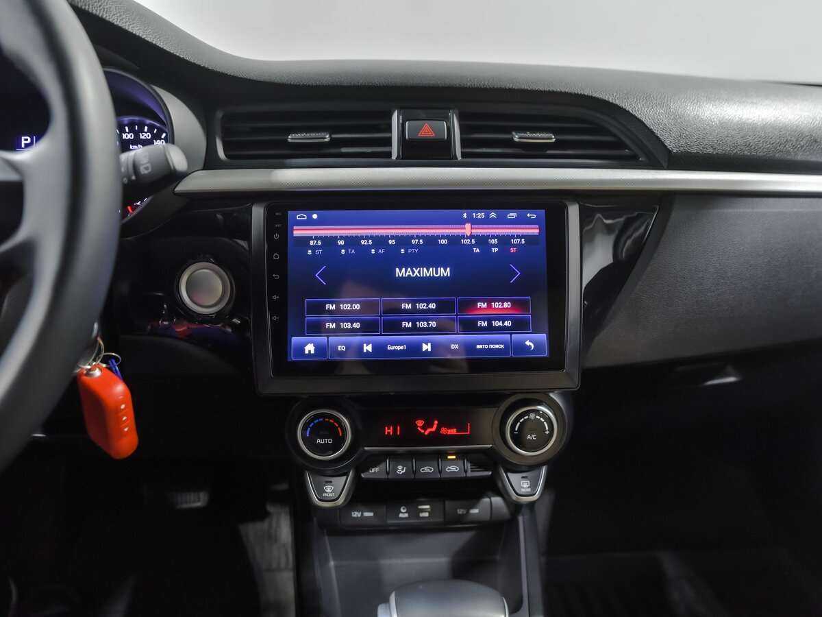 Купить Kia Rio с пробегом. Фото: #8