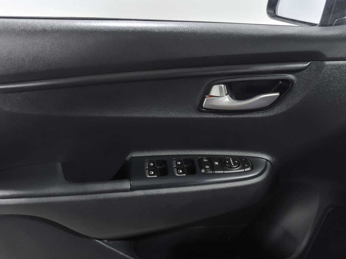 Купить Kia Rio с пробегом. Фото: #12