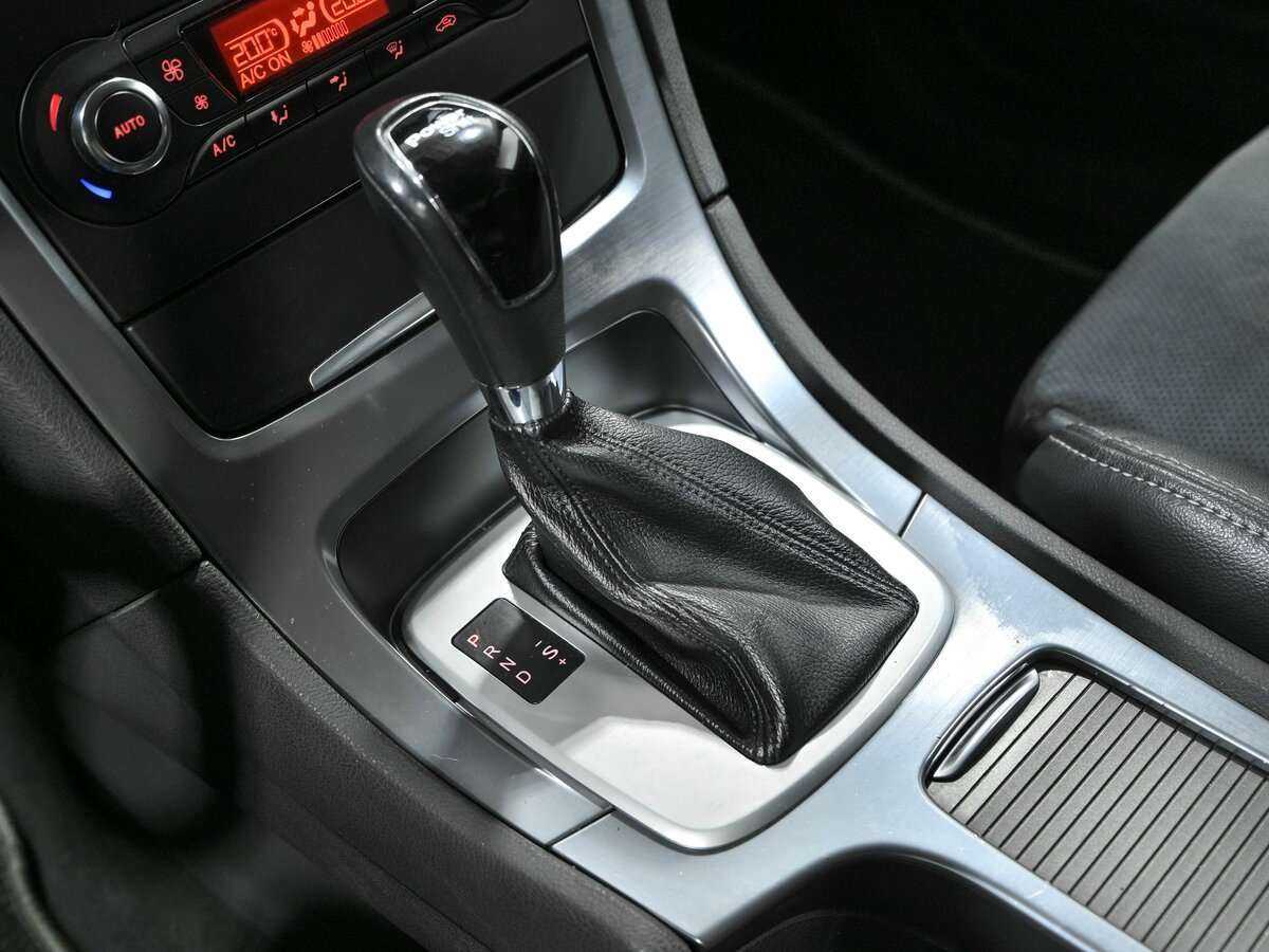 Купить Ford Mondeo с пробегом. Фото: #10