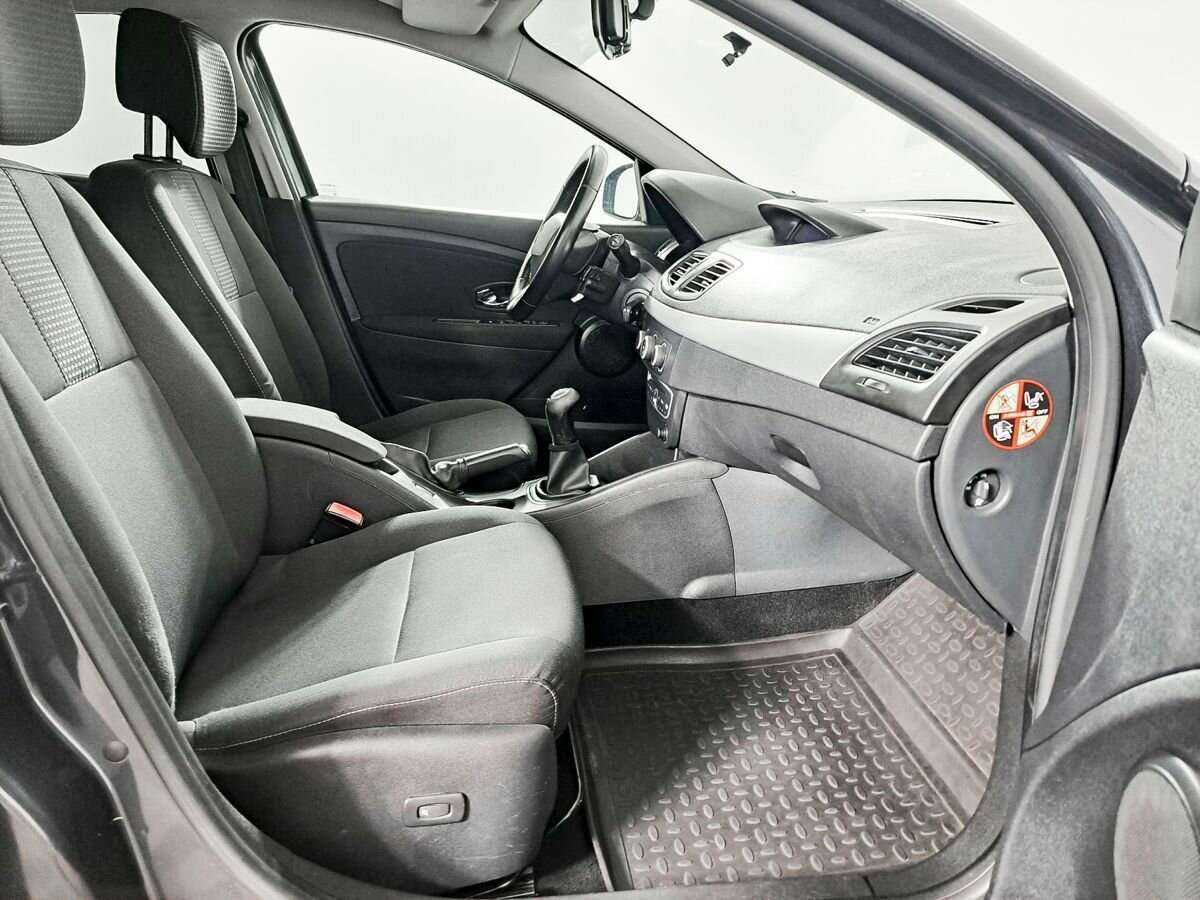 Купить Renault Fluence с пробегом. Фото: #8