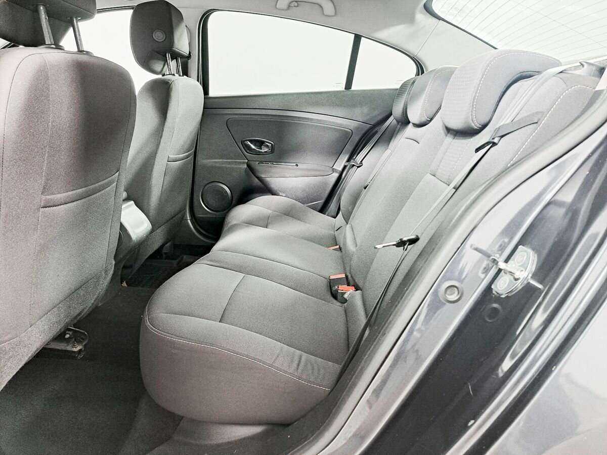 Купить Renault Fluence с пробегом. Фото: #9