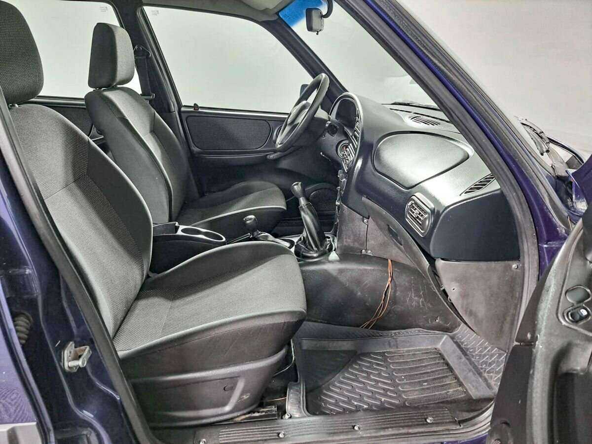 Купить Chevrolet Niva с пробегом. Фото: #10