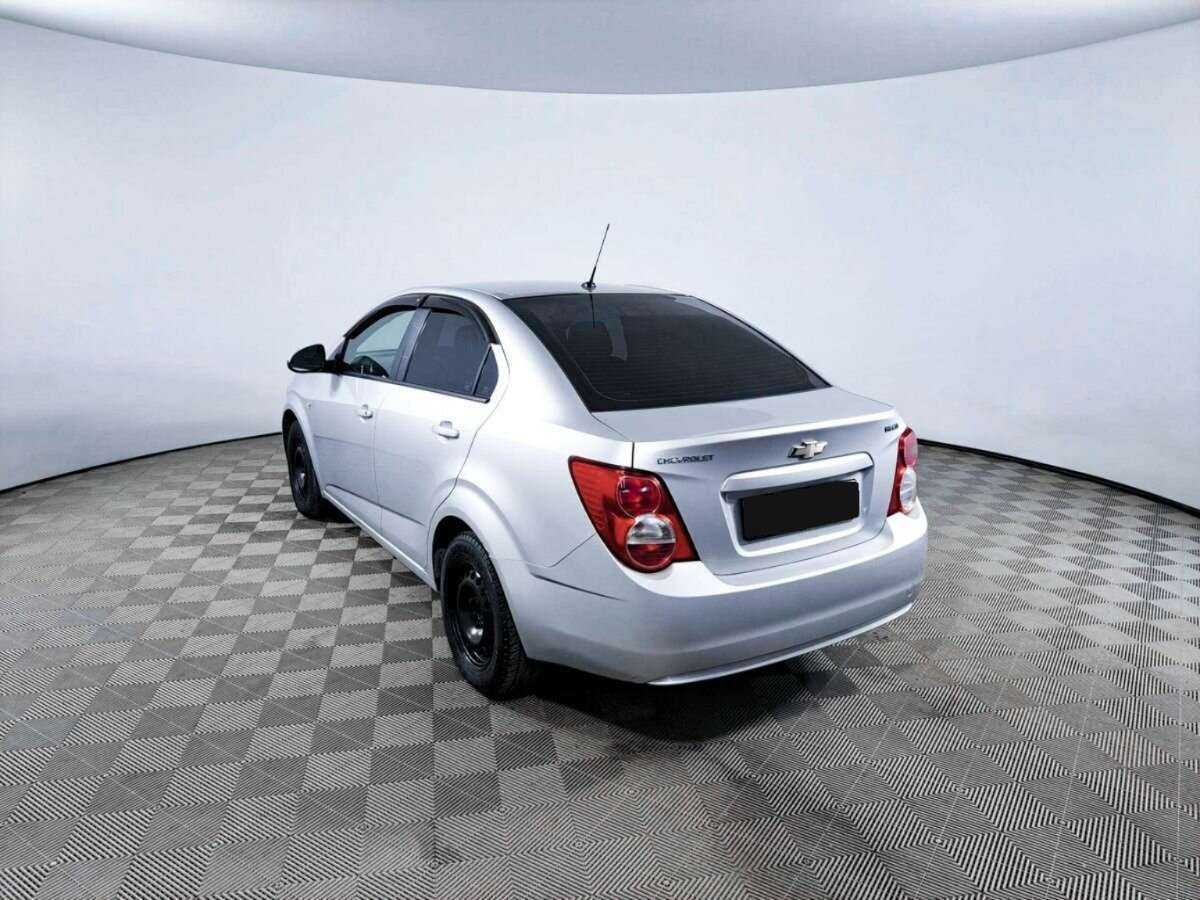 Купить Chevrolet Aveo с пробегом. Фото: #6
