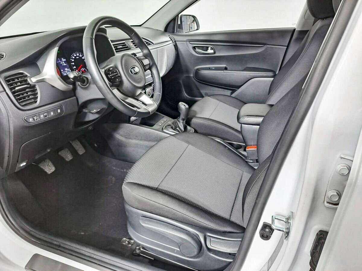 Купить Kia Rio с пробегом. Фото: #13