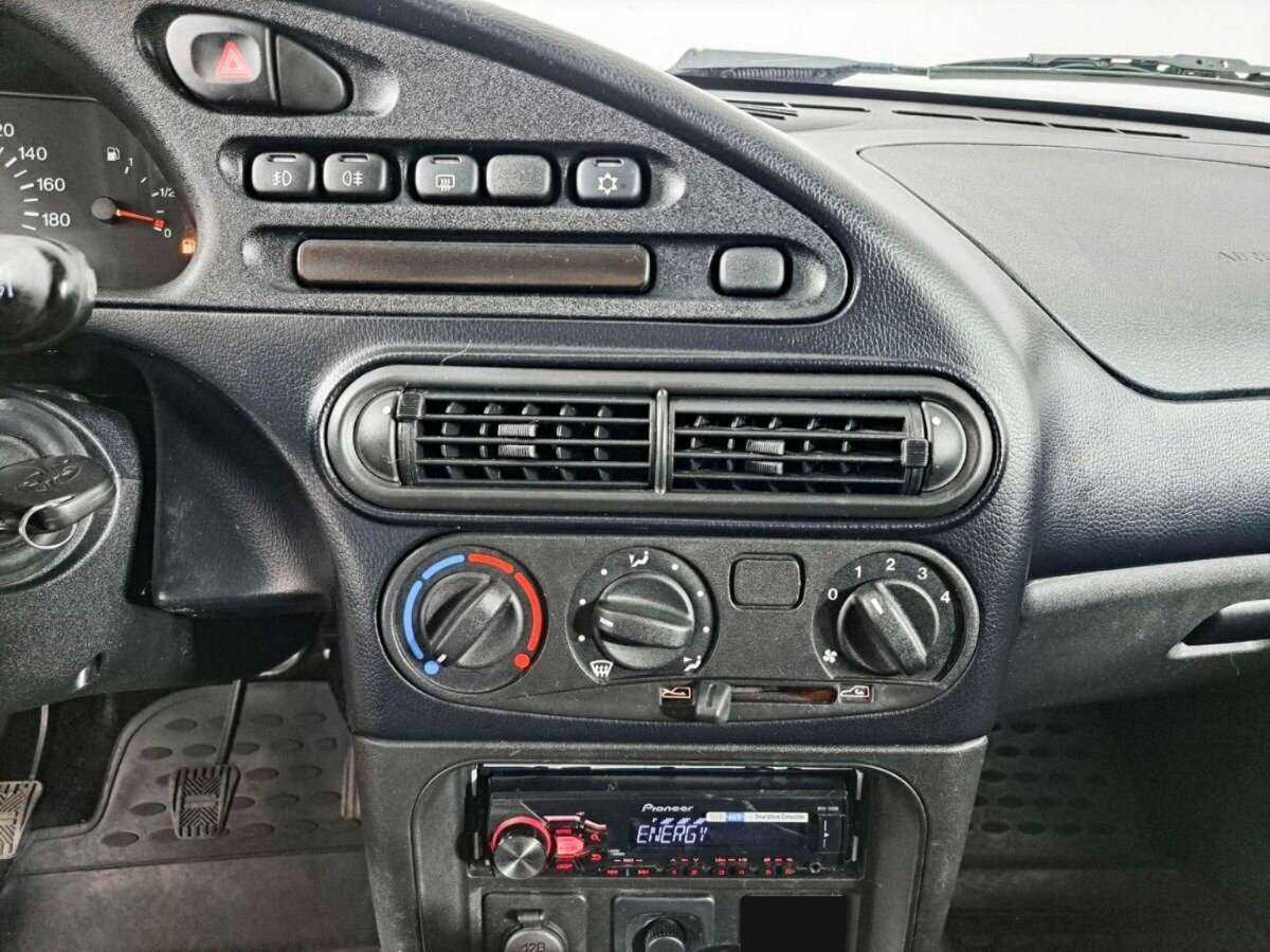 Купить Chevrolet Niva с пробегом. Фото: #12