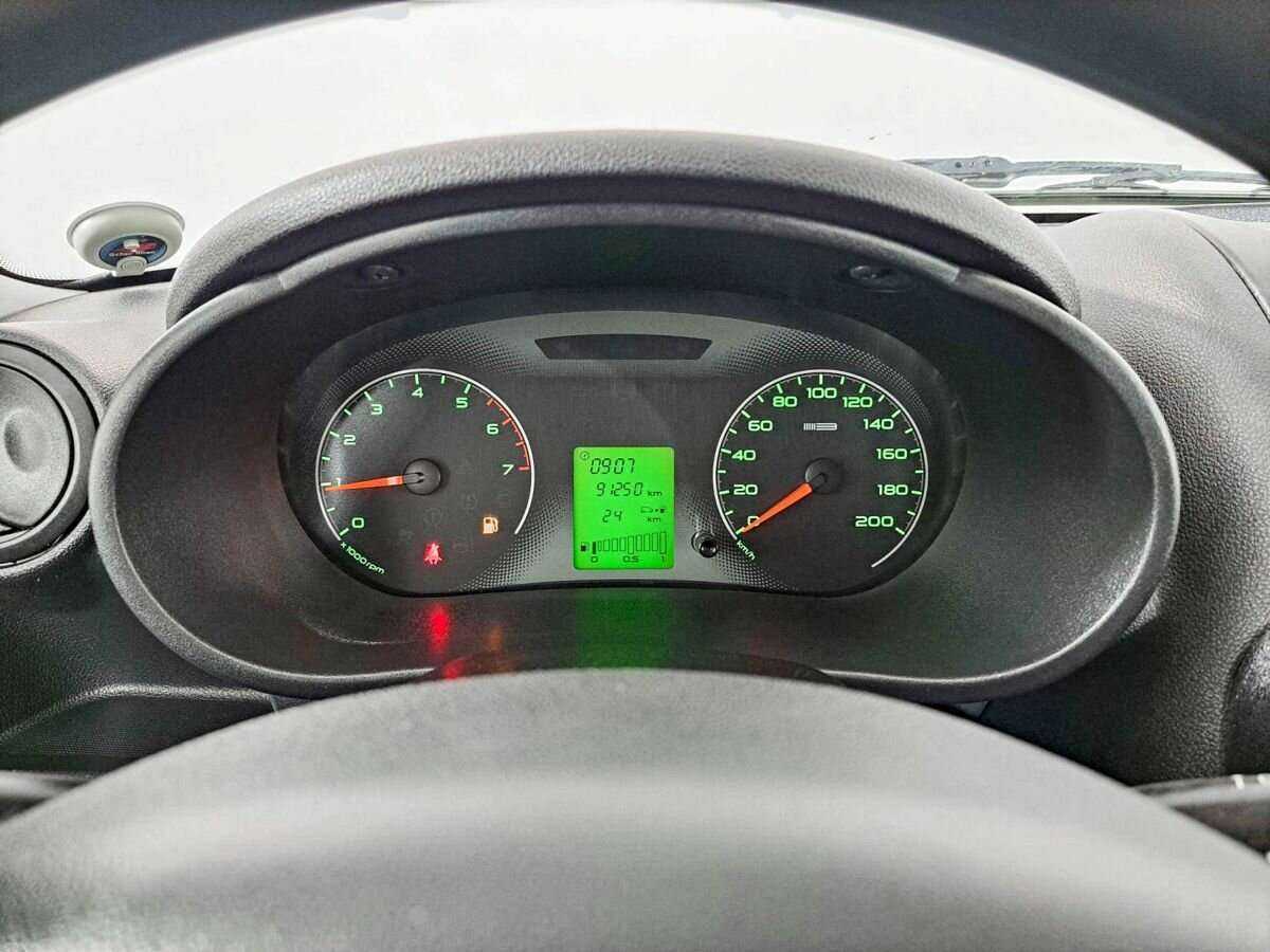 Купить Lada (ВАЗ) Granta с пробегом. Фото: #10