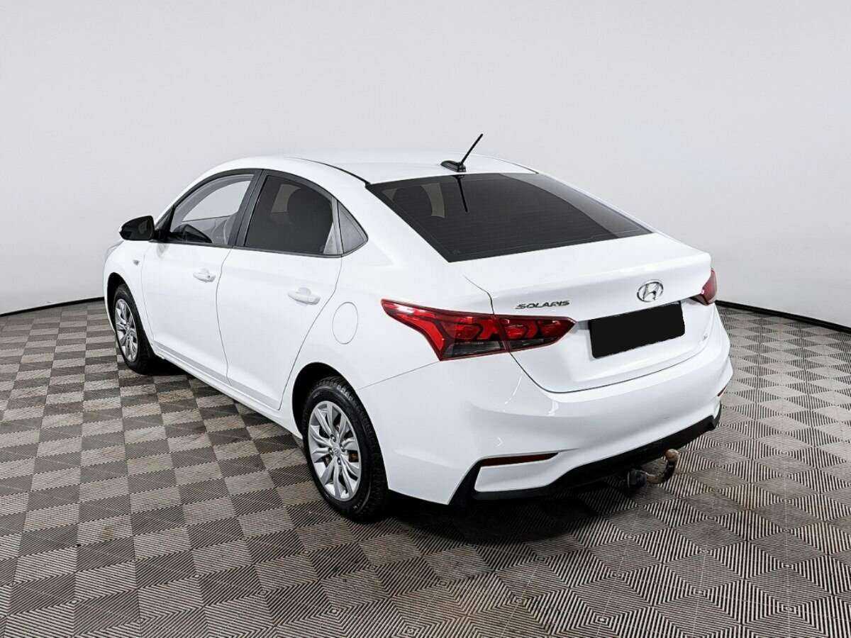 Купить Hyundai Solaris с пробегом. Фото: #5