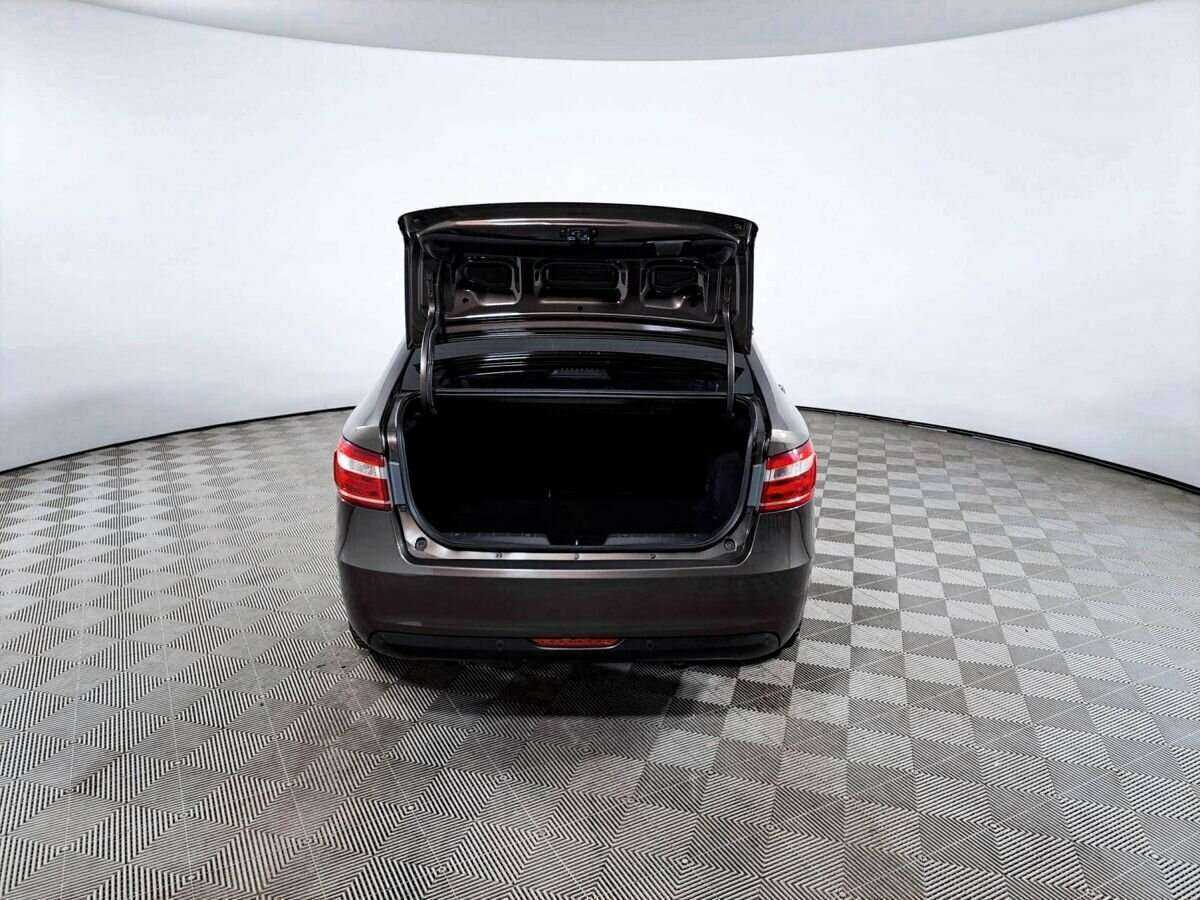 Купить Lada (ВАЗ) Vesta с пробегом. Фото: #9