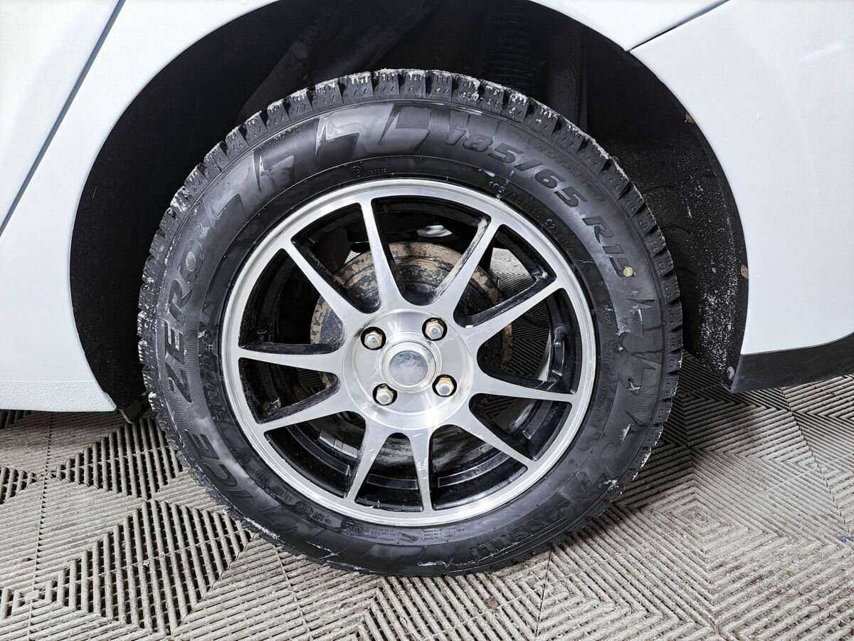 Купить Hyundai Solaris с пробегом. Фото: #16