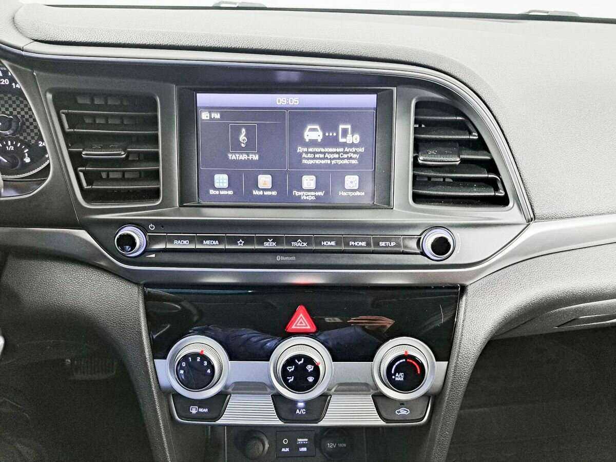 Купить Hyundai Elantra с пробегом. Фото: #11