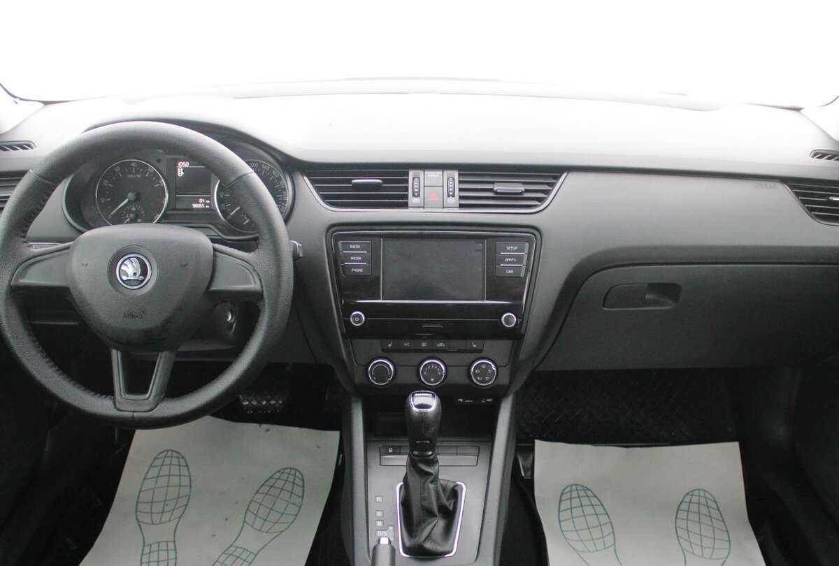 Купить Skoda Octavia с пробегом. Фото: #10