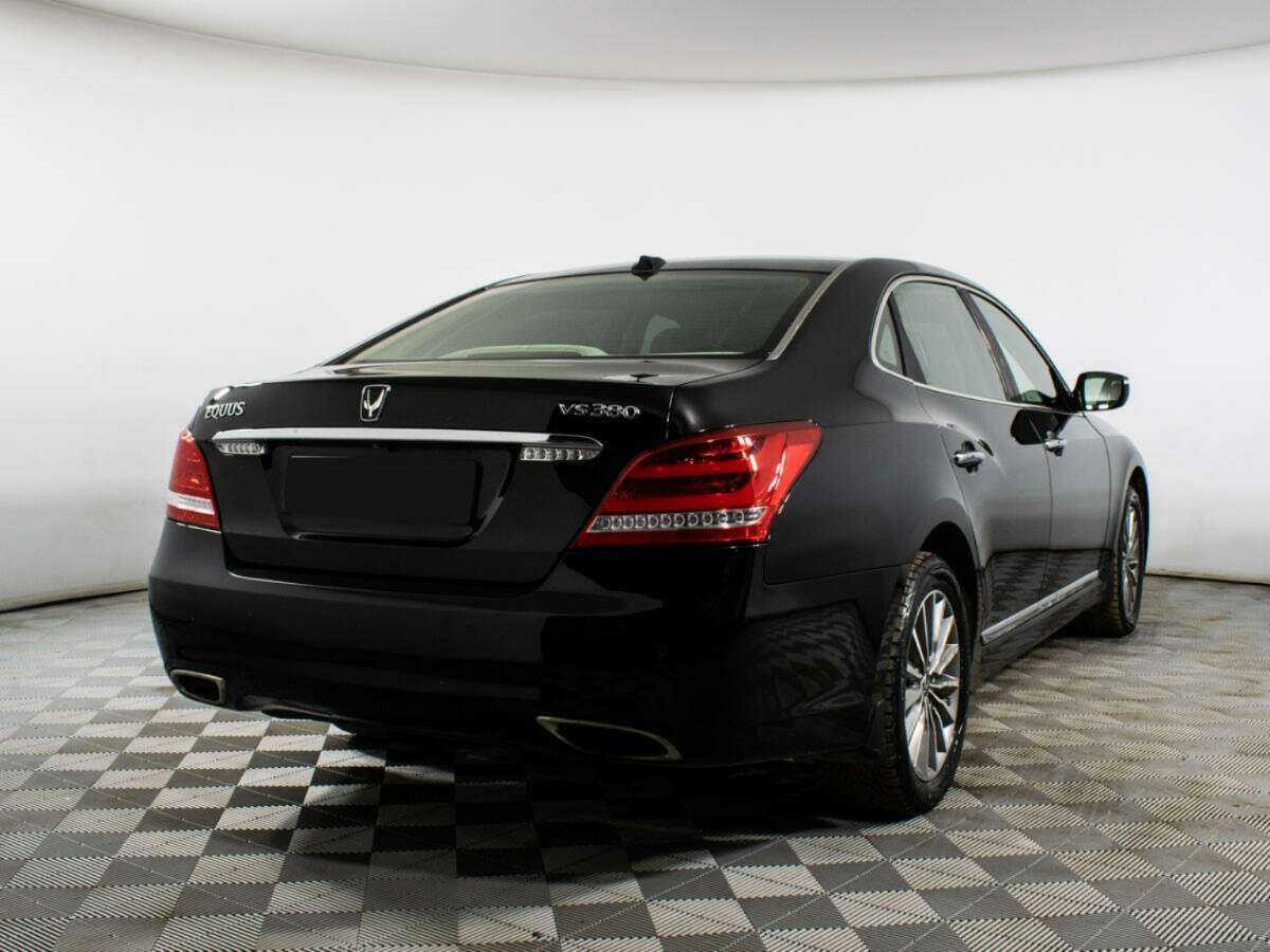 Купить Hyundai Equus с пробегом. Фото: #4