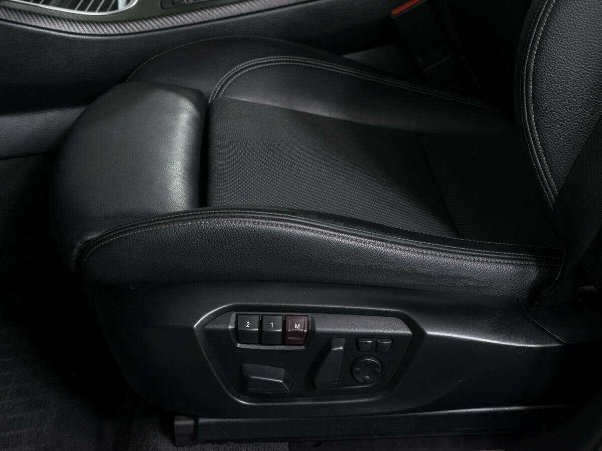 Купить BMW X3 с пробегом. Фото: #16