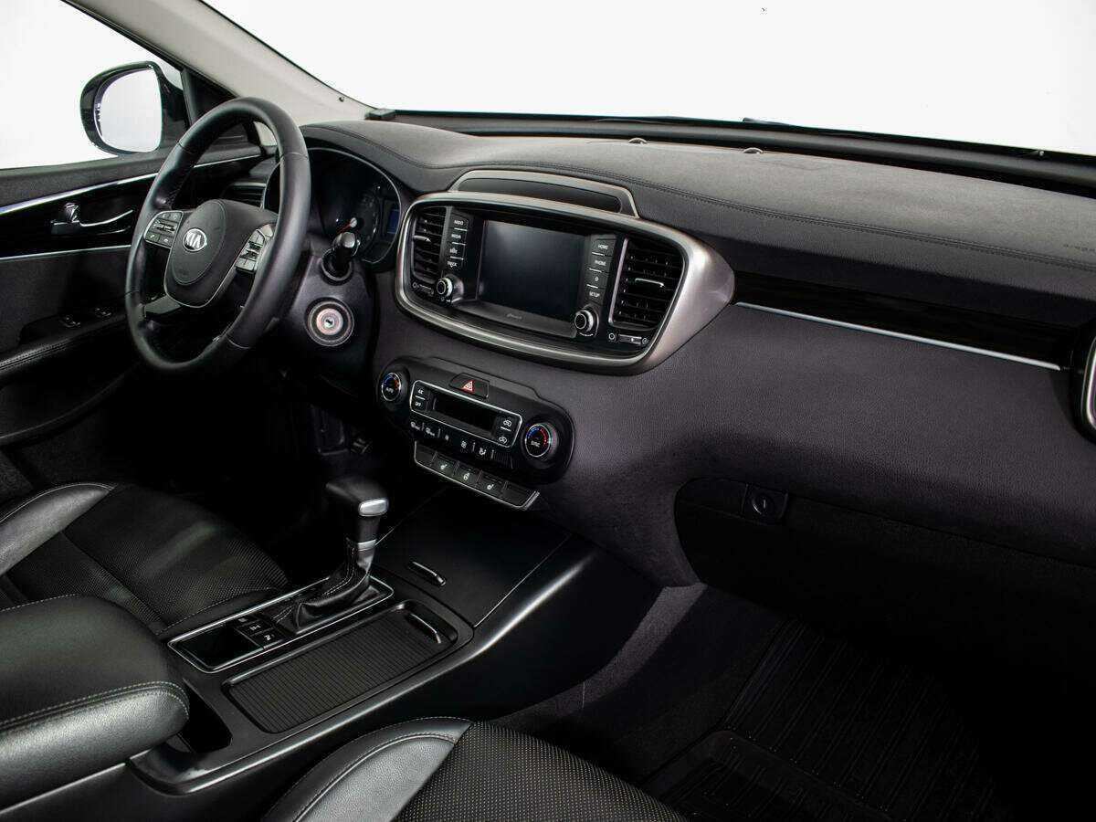 Купить Kia Sorento с пробегом. Фото: #6