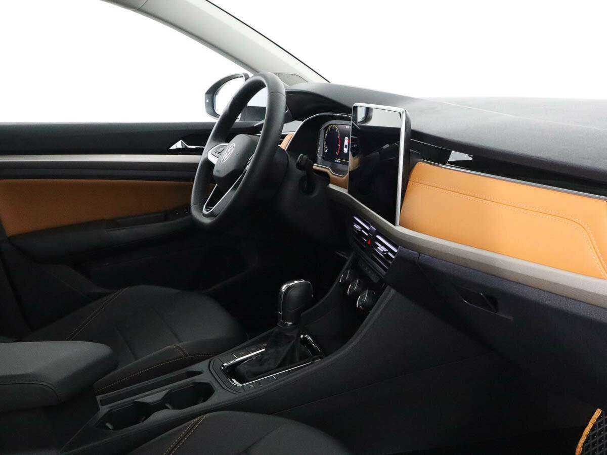 Купить Volkswagen Bora с пробегом. Фото: #6