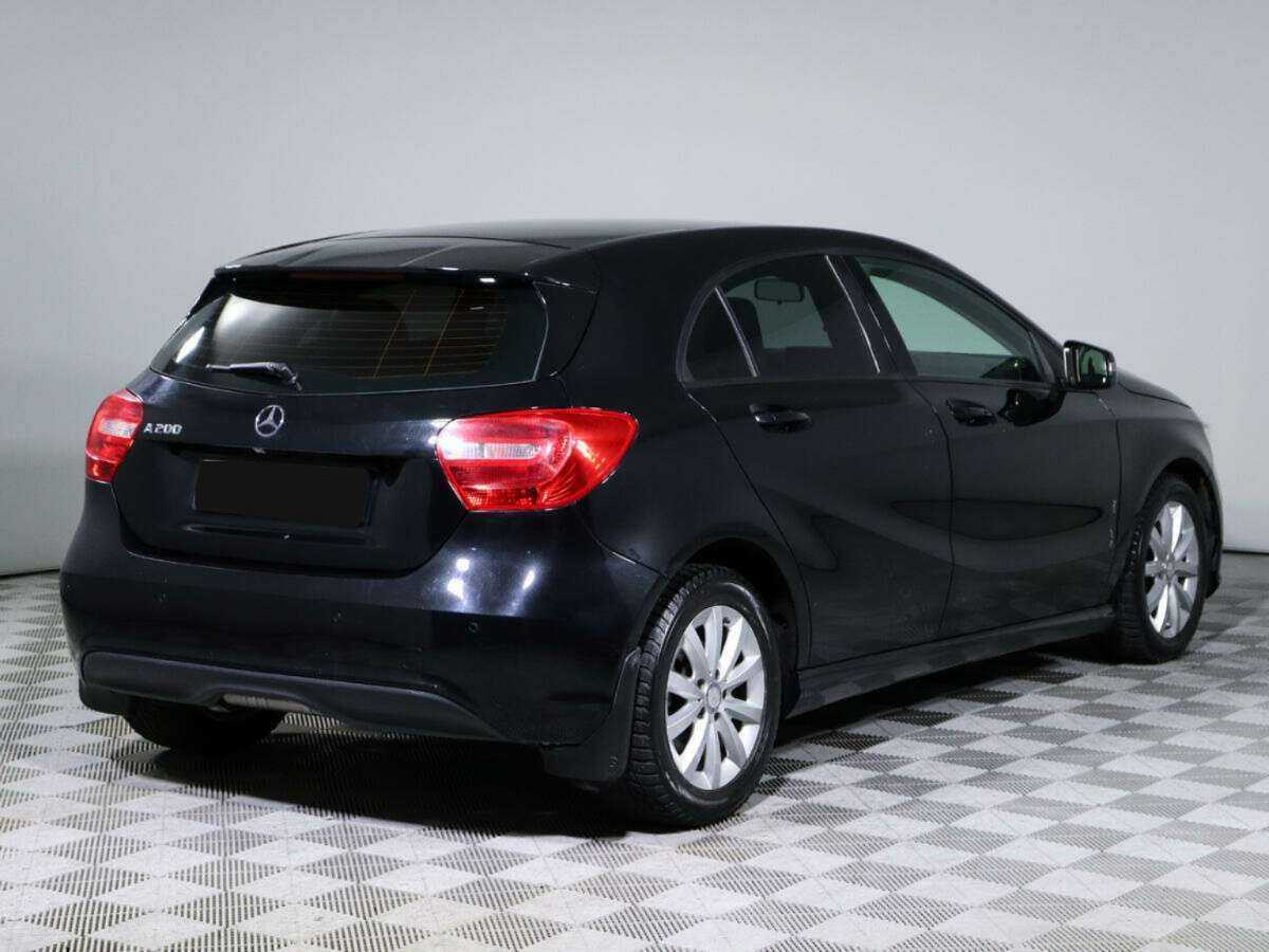 Купить Mercedes-Benz A-Класс с пробегом. Фото: #4