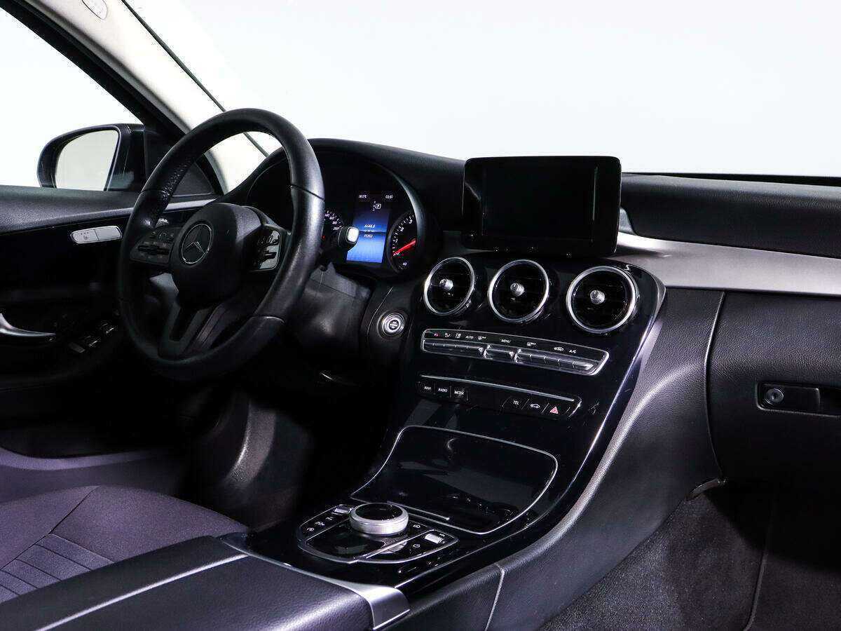 Купить Mercedes-Benz C-Класс с пробегом. Фото: #7