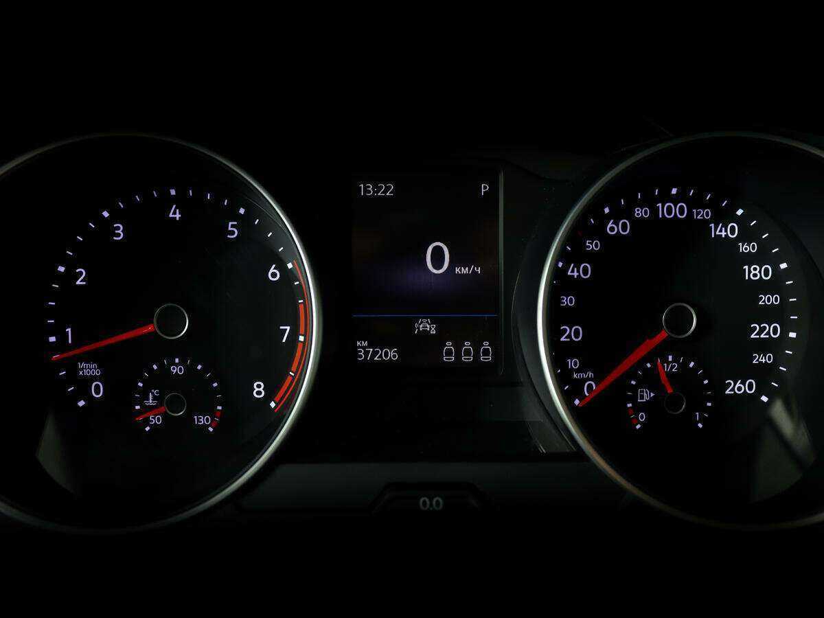 Купить Volkswagen Tiguan с пробегом. Фото: #8