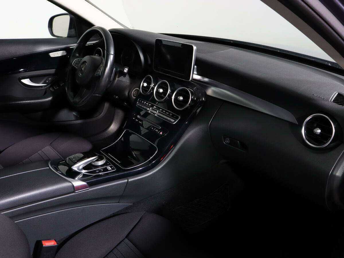 Купить Mercedes-Benz C-Класс с пробегом. Фото: #5