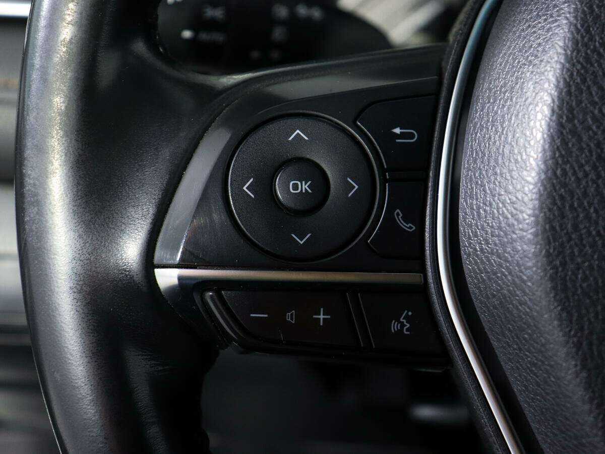 Купить Toyota Camry с пробегом. Фото: #16