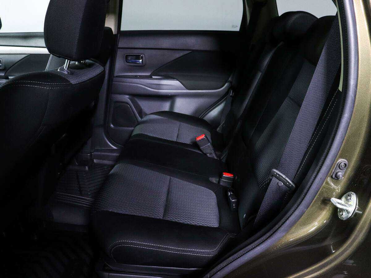 Продажа Б/У Митсубиши Оутлэндер. Фото: #9