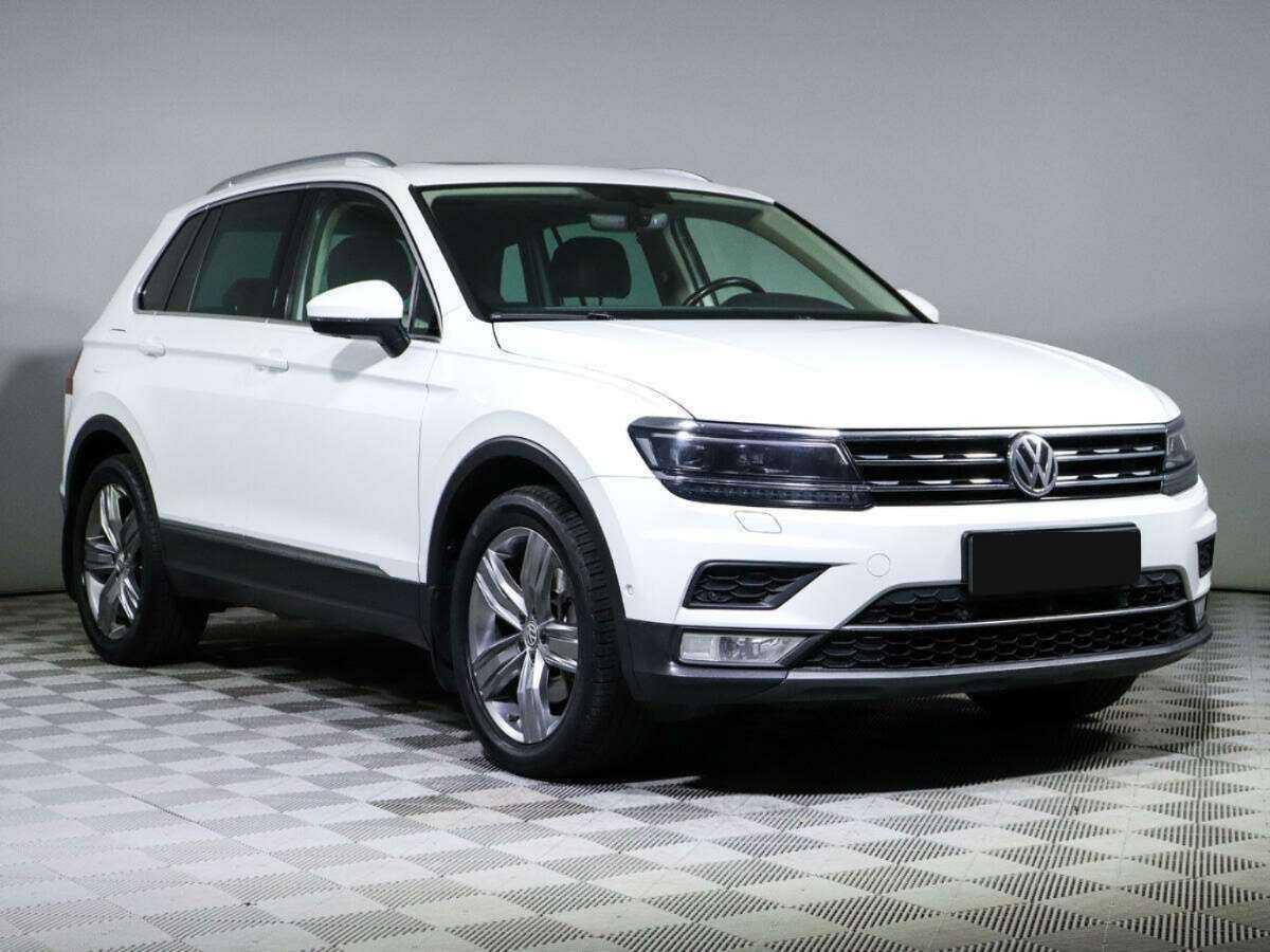 Купить Volkswagen Tiguan с пробегом. Фото: #2