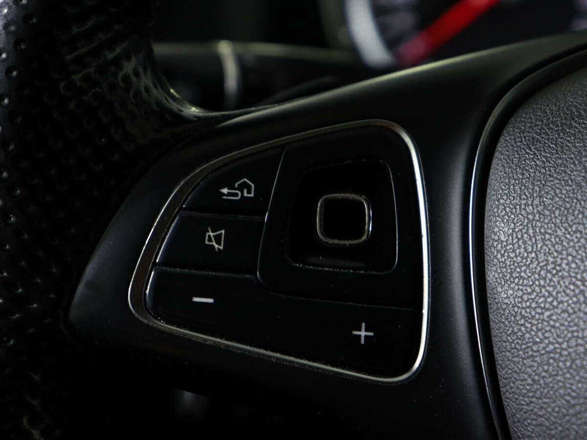 Купить Mercedes-Benz E-Класс с пробегом. Фото: #19