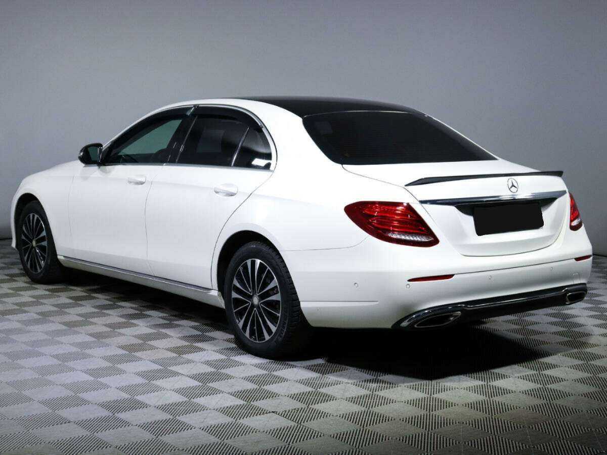 Купить Mercedes-Benz E-Класс с пробегом. Фото: #6