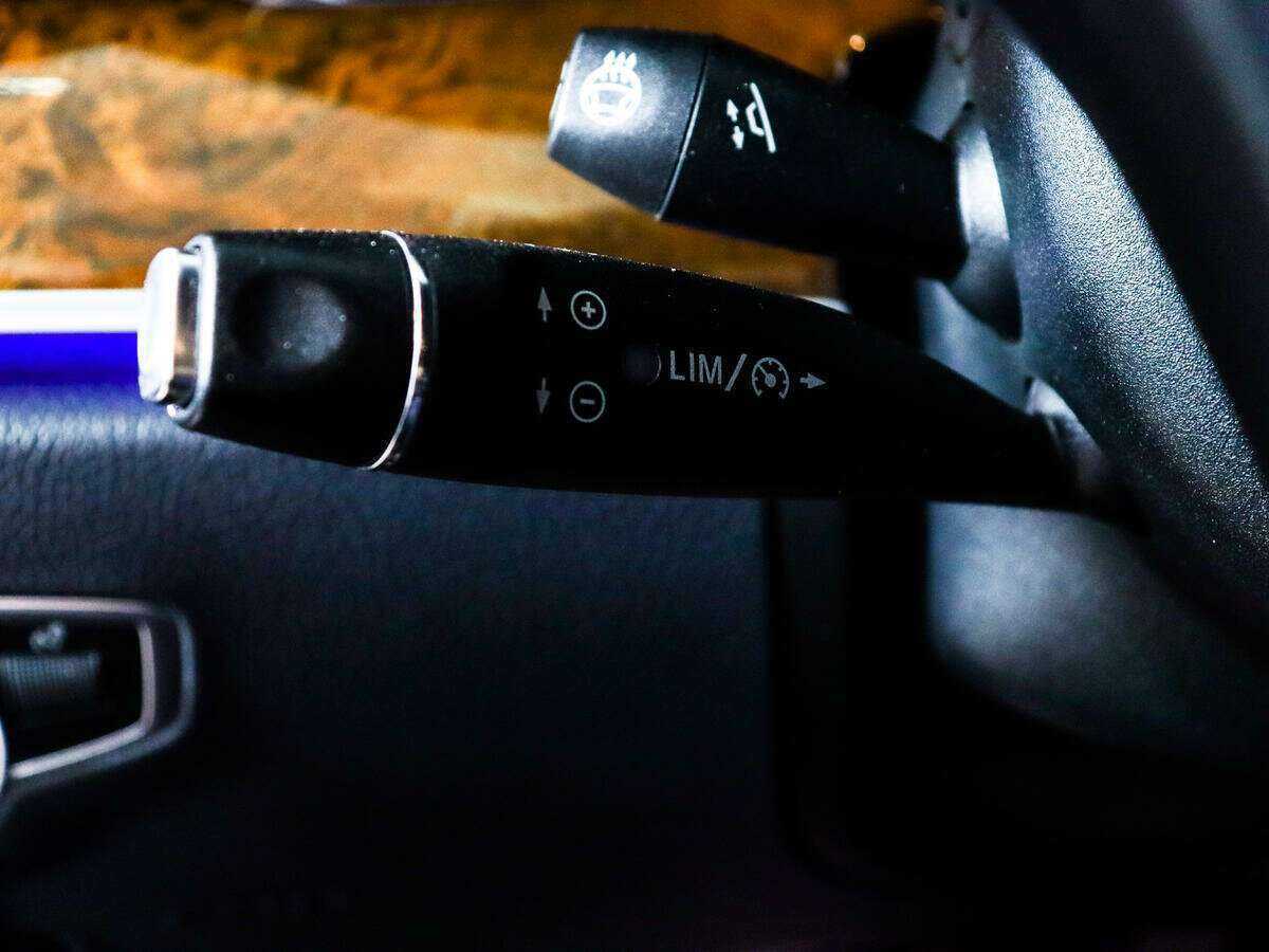 Купить Mercedes-Benz E-Класс с пробегом. Фото: #13