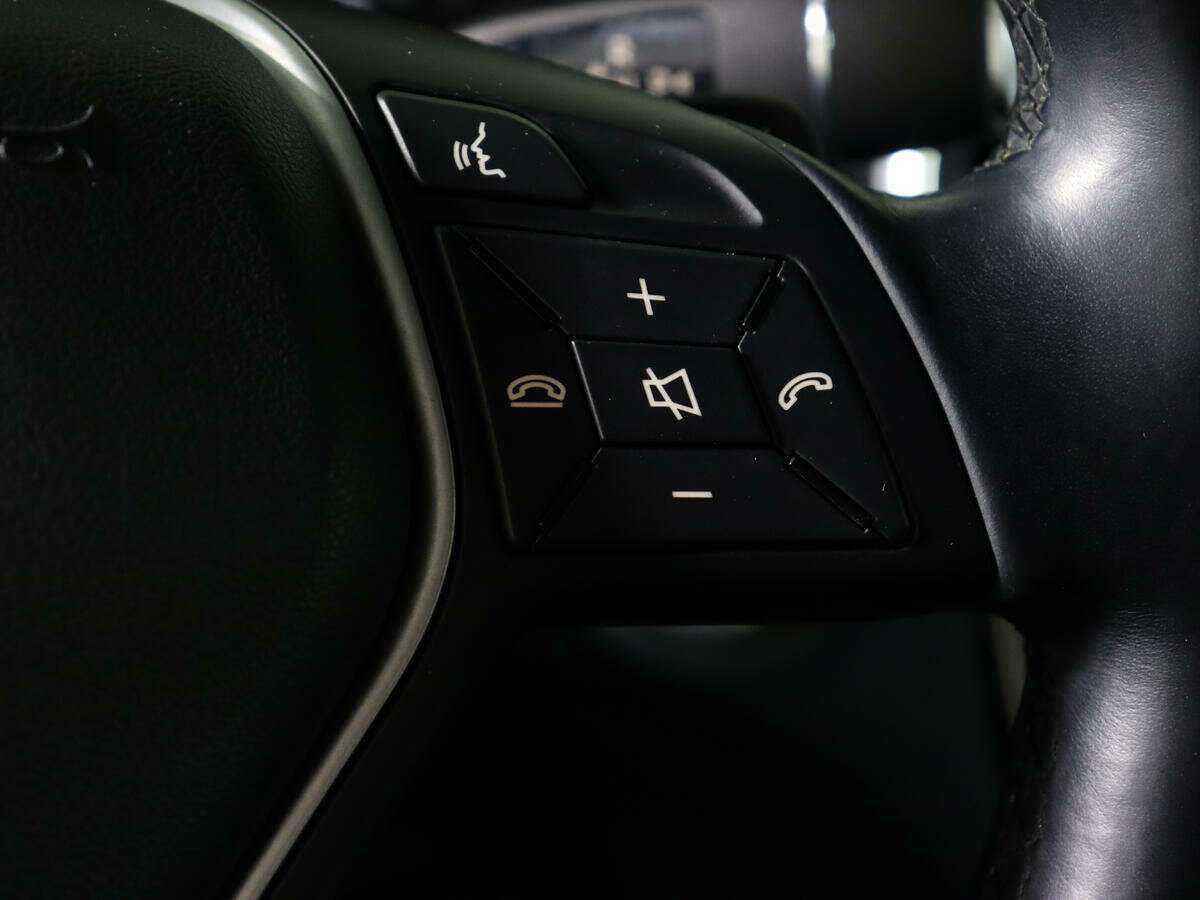 Купить Mercedes-Benz A-Класс с пробегом. Фото: #15