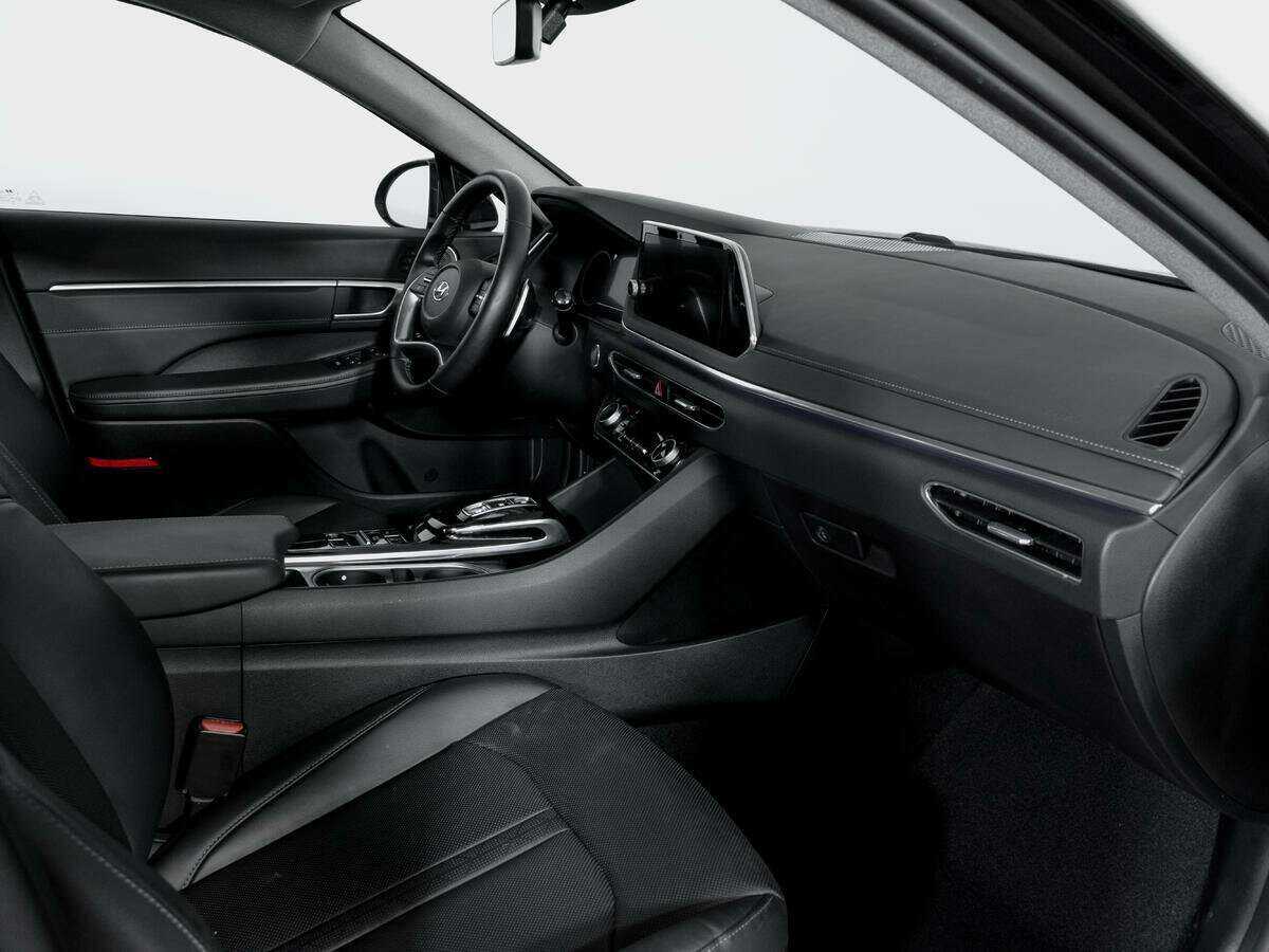 Купить Hyundai Sonata с пробегом. Фото: #8