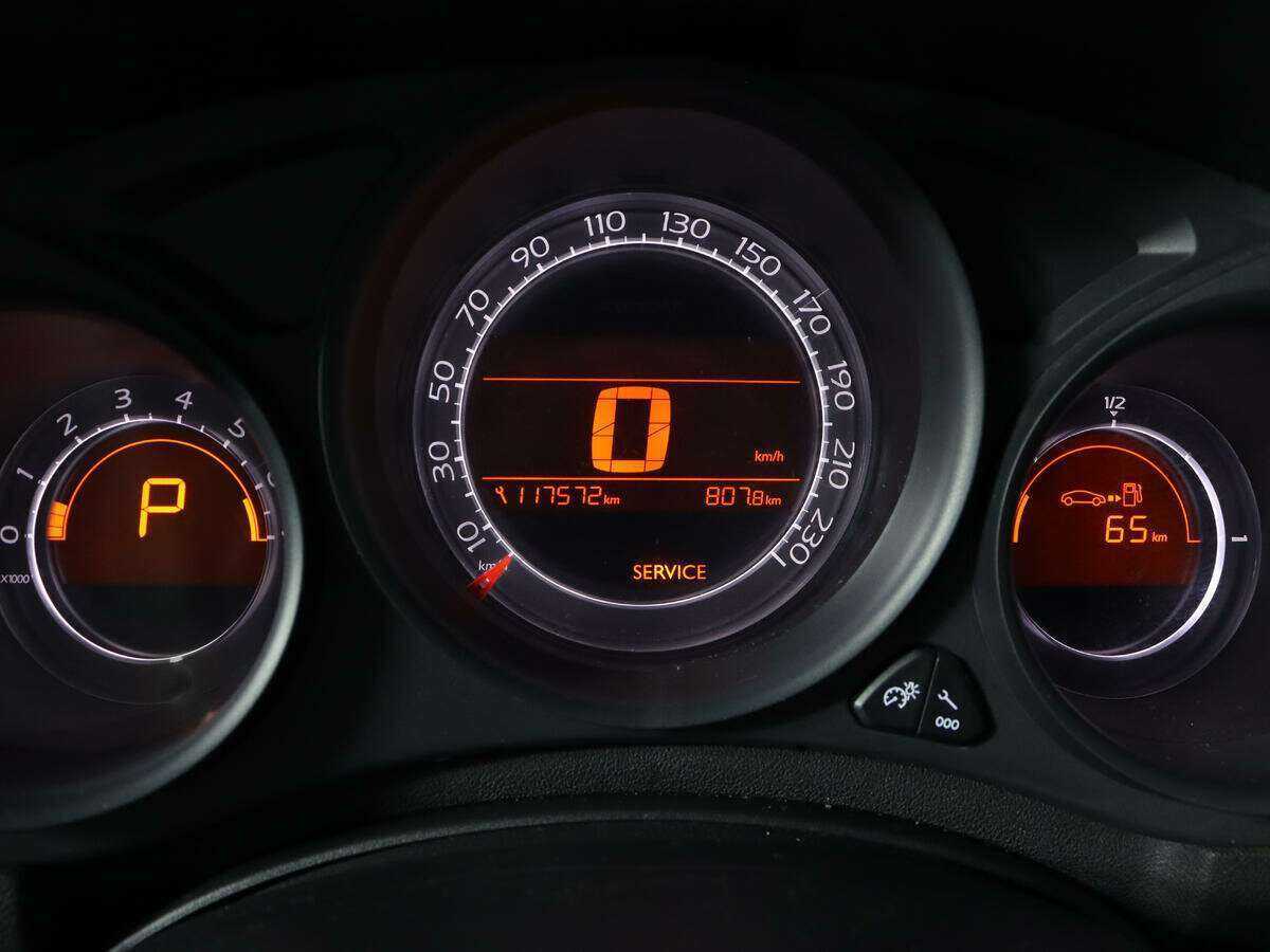 Купить Citroen C4 с пробегом. Фото: #10