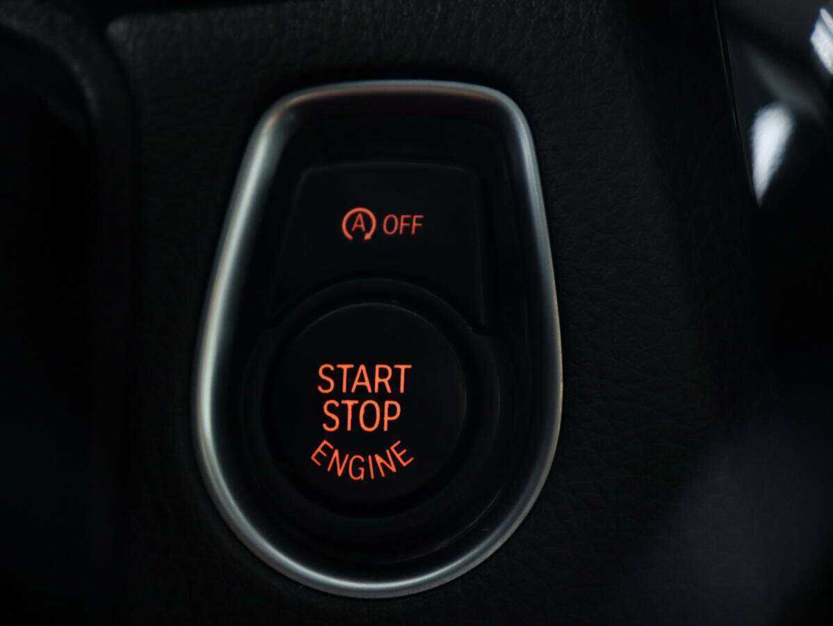 Купить BMW 3 серии с пробегом. Фото: #12