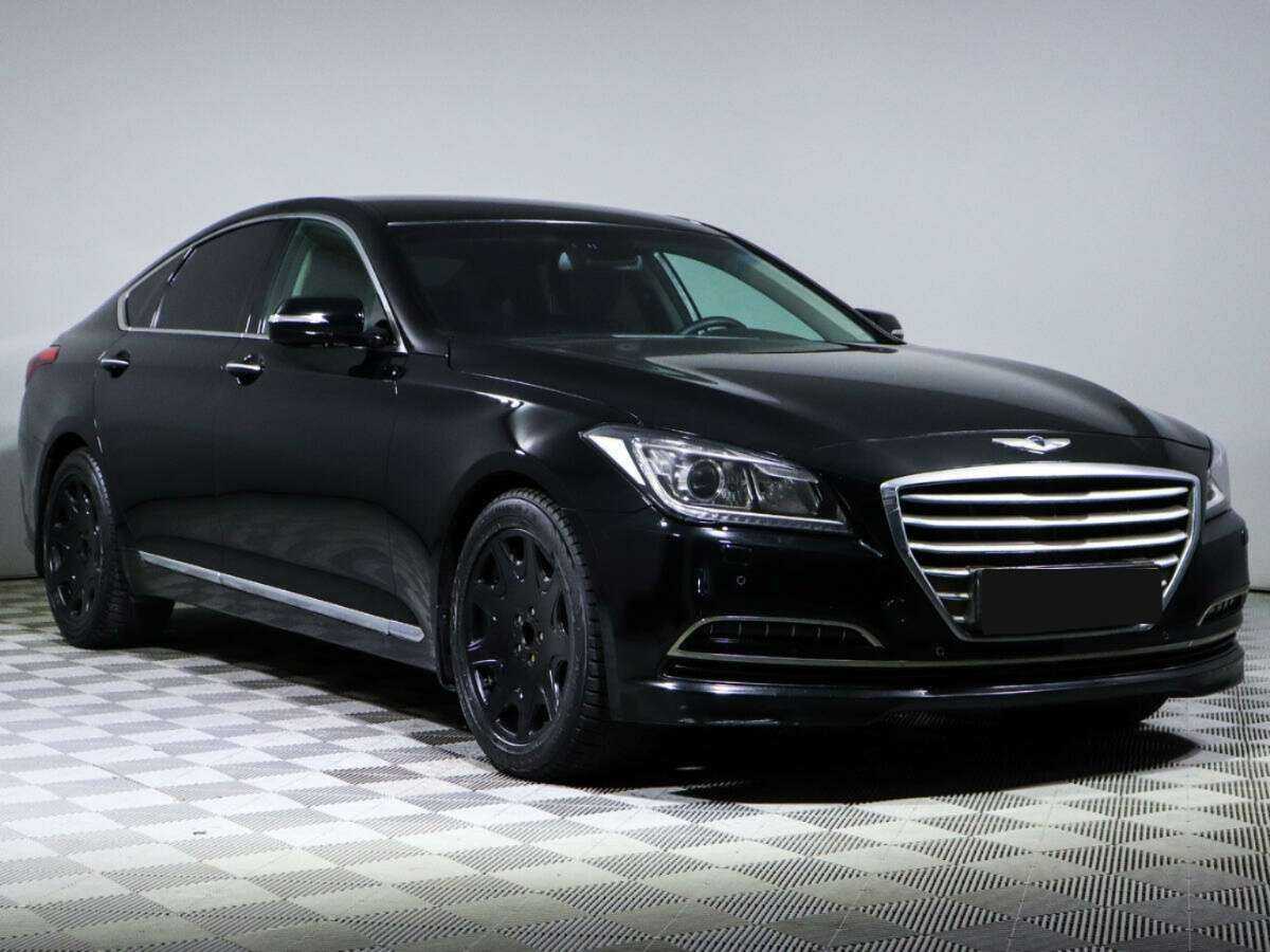 Купить Hyundai Genesis с пробегом. Фото: #1