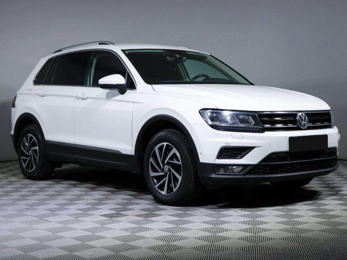 Купить Volkswagen Tiguan с пробегом. Фото: #2