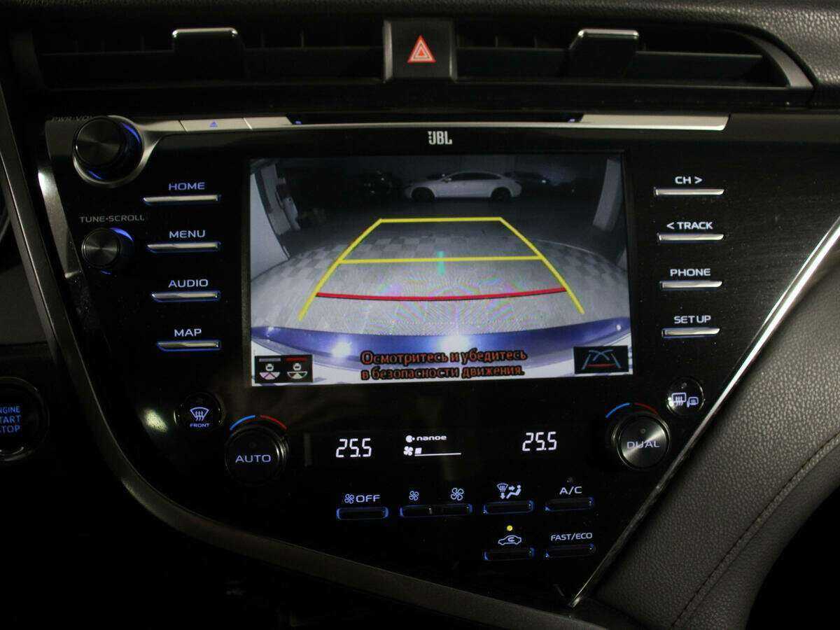 Купить Toyota Camry с пробегом. Фото: #20