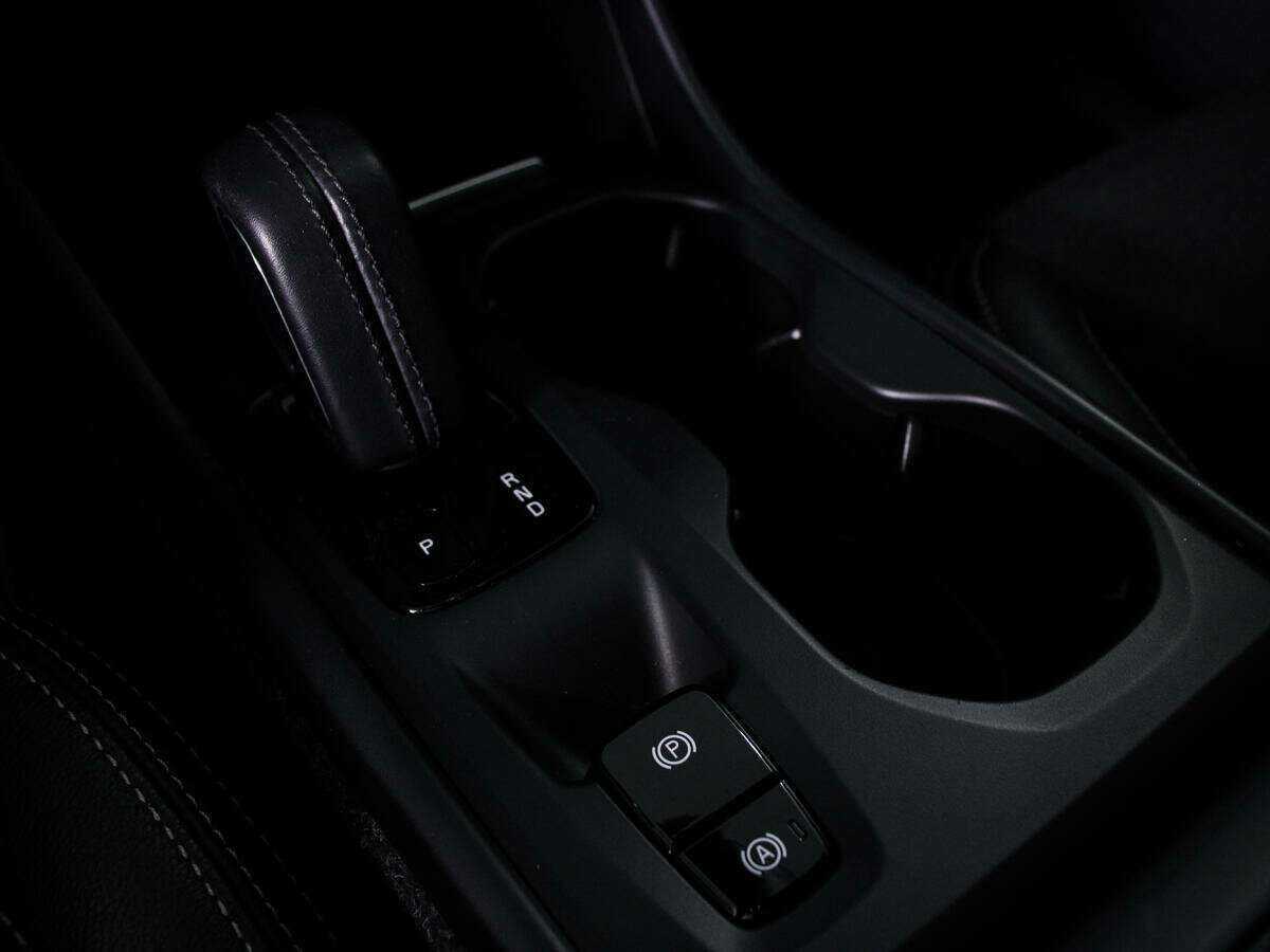 Купить Volvo XC40 с пробегом. Фото: #19